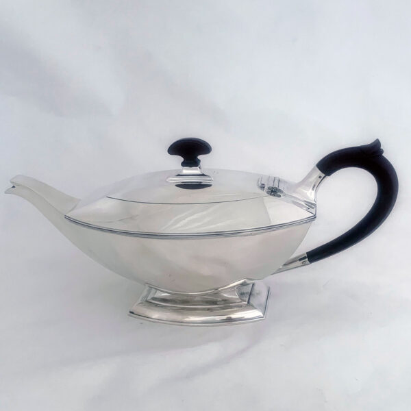 ENGLISH SILVER ART DECO TEA POT - Image 2