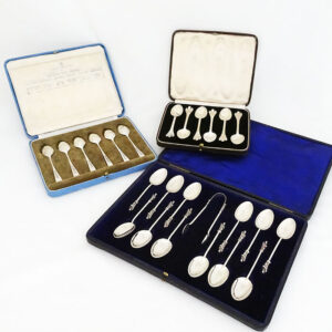 Cased TEA SPOONS