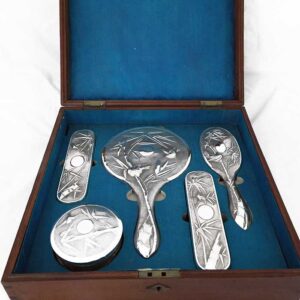 CHINESE EXPORT SILVER VANITY SET