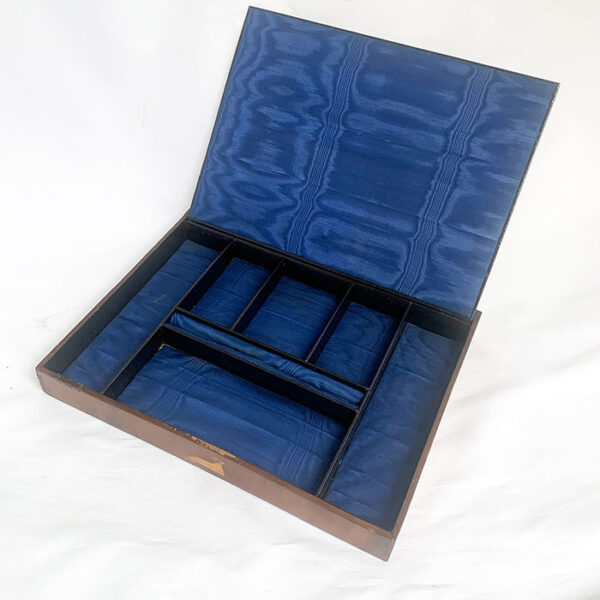 BURL WOOD VANITY CASE - Image 12