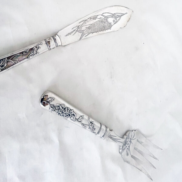 CHINESE EXPORT SILVER SERVERS - Image 4