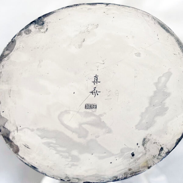 JAPANESE EXPORT SILVER VASE - Image 4