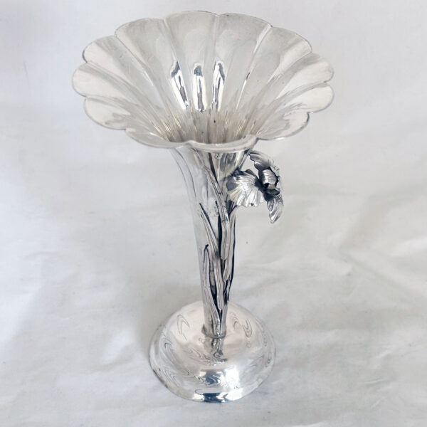 JAPANESE EXPORT SILVER VASE - Image 5