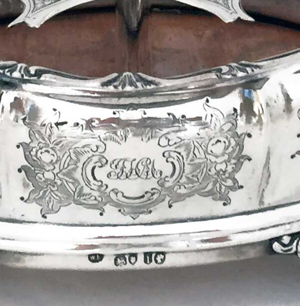 VICTORIAN ENGLISH SILVER CRUET - Image 9