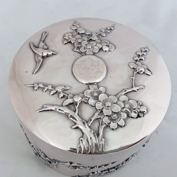 CHINESE EXPORT SILVER POWDER BOX - Image 3