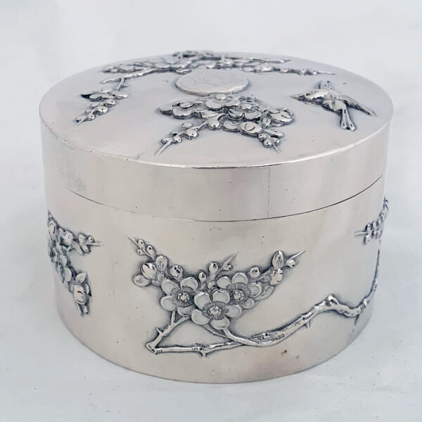 CHINESE EXPORT SILVER POWDER BOX - Image 5